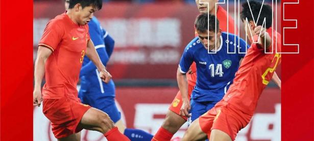 关于中国足球职业赛事胜负悬念不断的信息