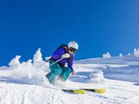 电竞赛场焦点！阿根廷队对阵中国队，年轻新星表现惊艳，未来可期