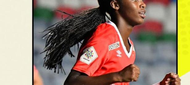 美洲女子足球锦标赛惊险上演