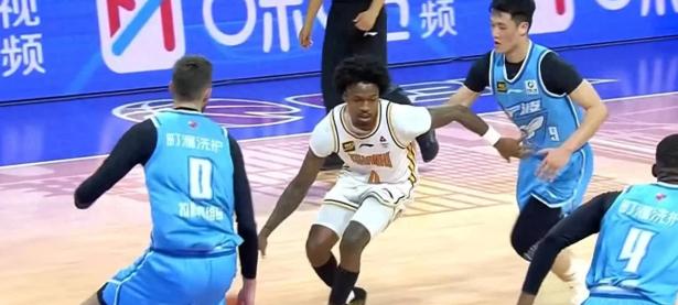 竞技篮球联赛：大连山猫队惜败