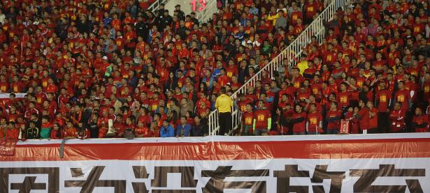 球队备战关键比赛，球员努力备战向胜利进发的简单介绍